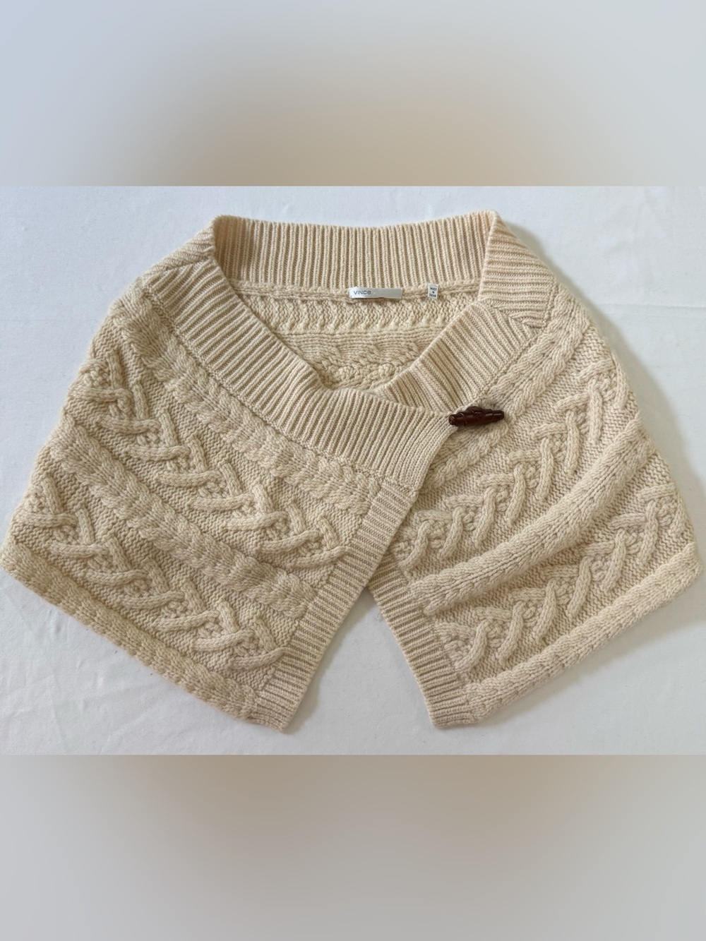 Vince Cashmere Wool Cream Cable Knit Shawl Capelet Sweater OS NWOT